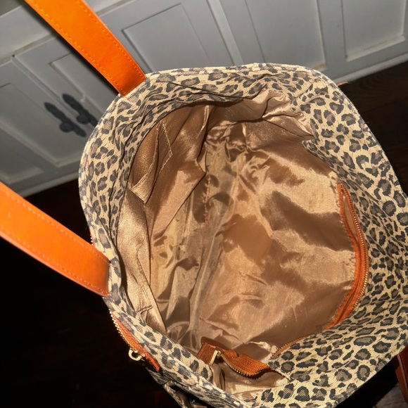 Product Tote - Picture 2 of 5